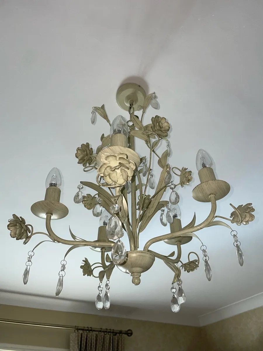 Laura Ashley Lamp chandelier - Image 2