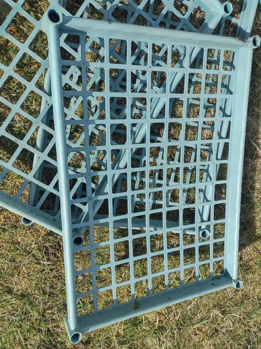 Plastic shelf trays for shed - Image 1