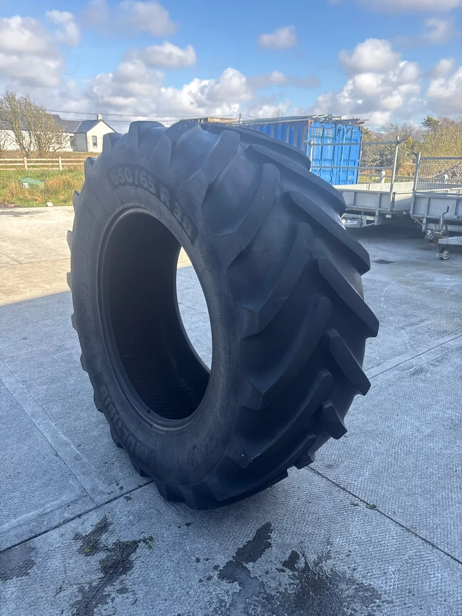 1 Tire 580 , 1 Tire 650 - Image 3