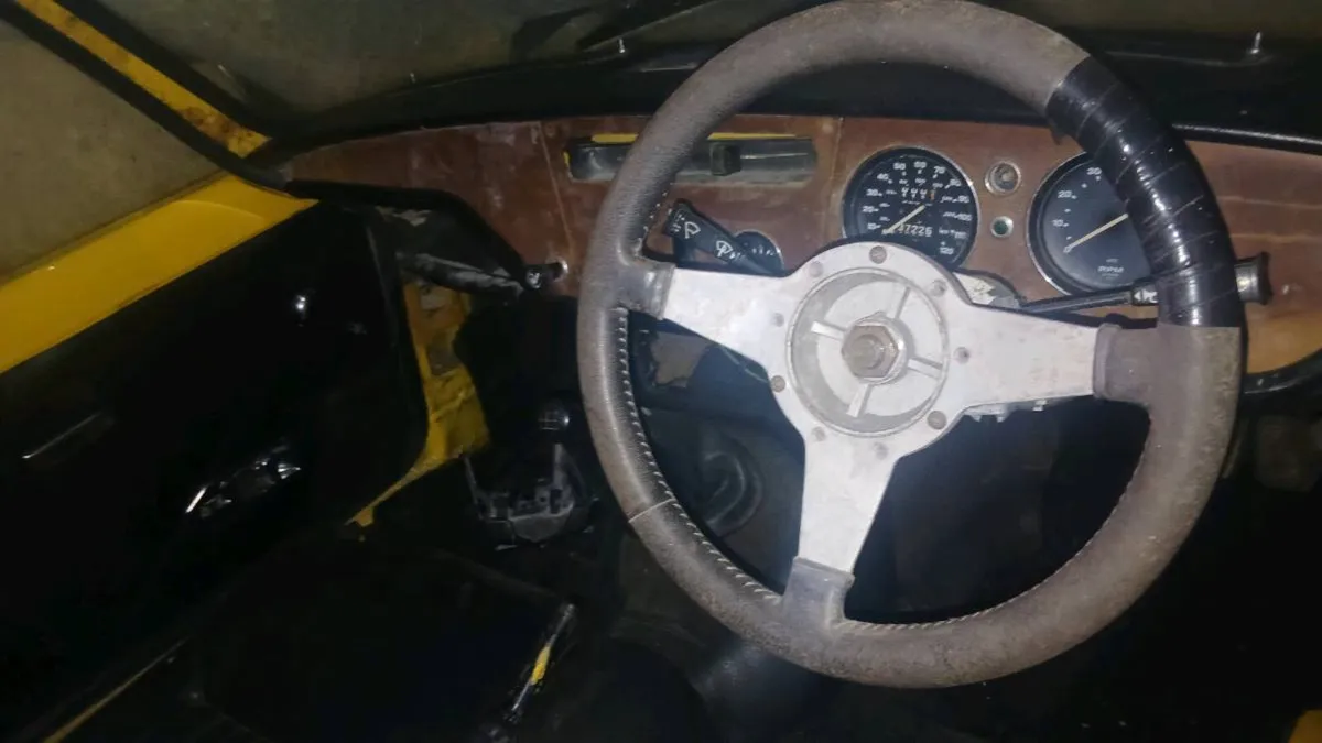 Triumph spitfire barn find - Image 3