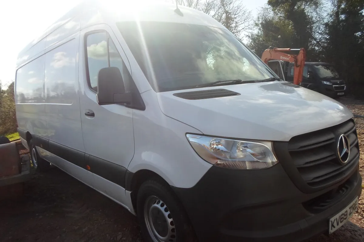 Mercede Sprinter 2019 - Image 1