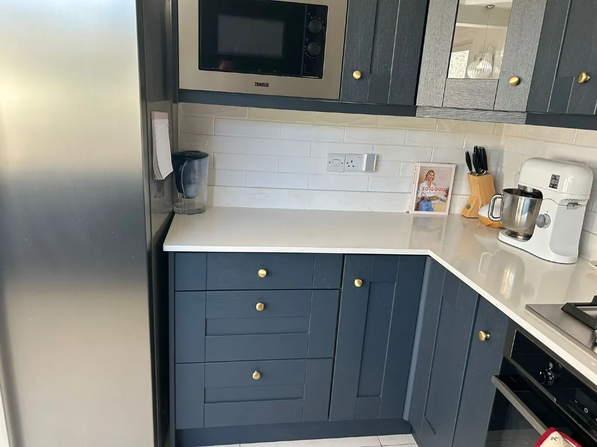 Full High Spec Kitchen for Sale - Image 2