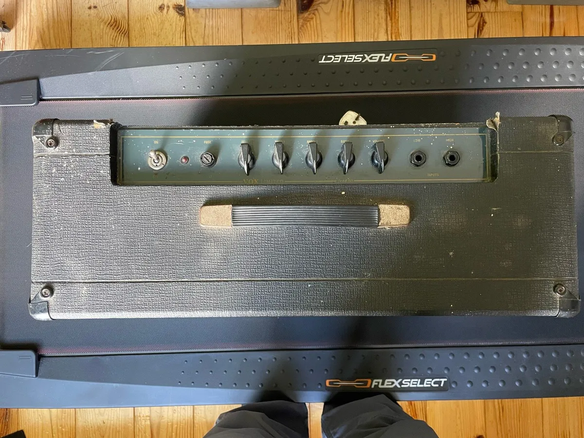 Vox escort lead amp - Image 3