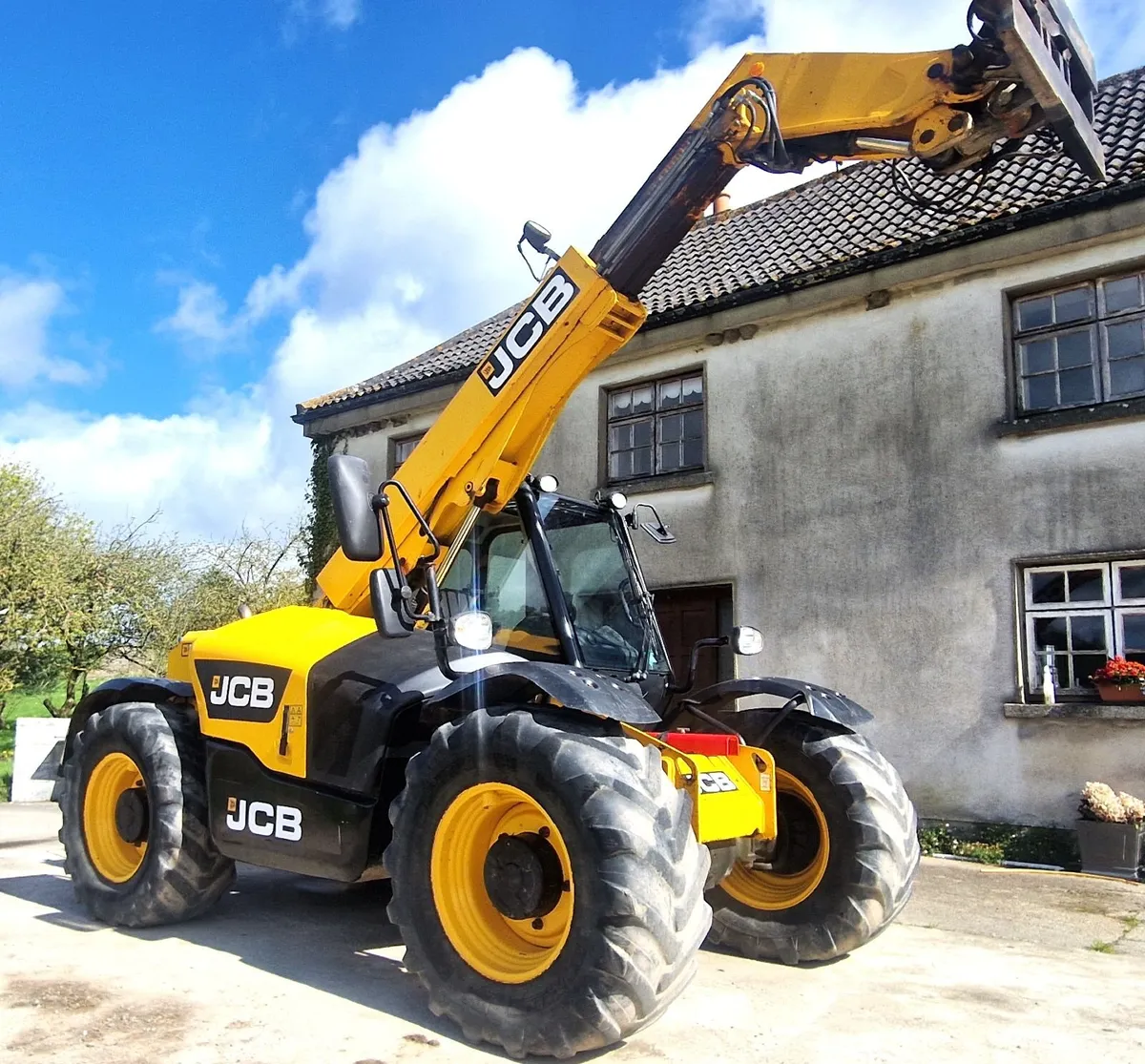 JCB 526-56 AGRI-PLUS  2019   3969HRS - Image 1
