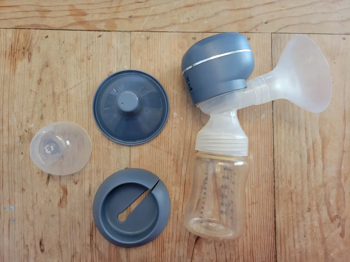 Electric breast pump - Image 1