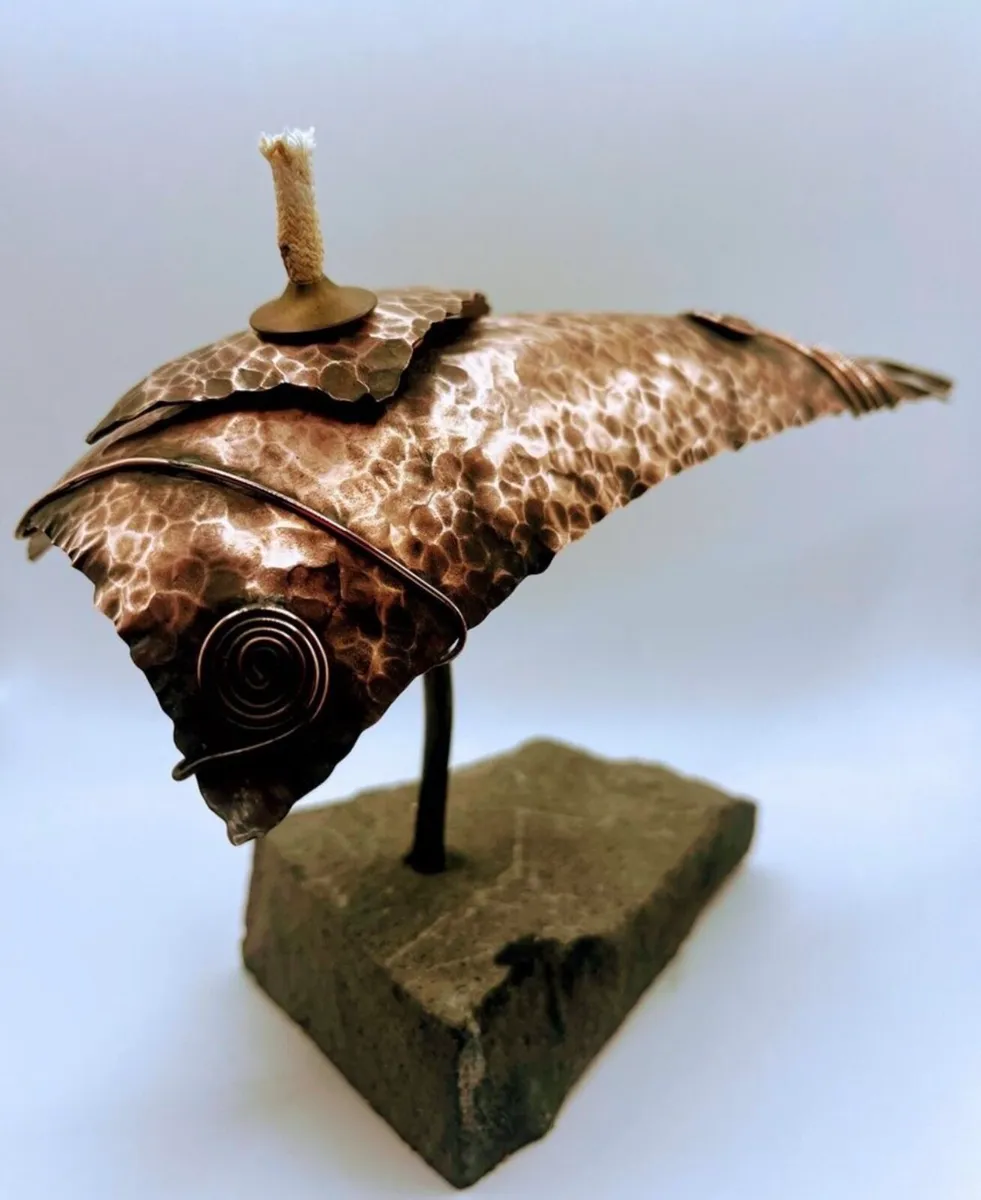 Handcrafted hammered copper sculpture - Image 3