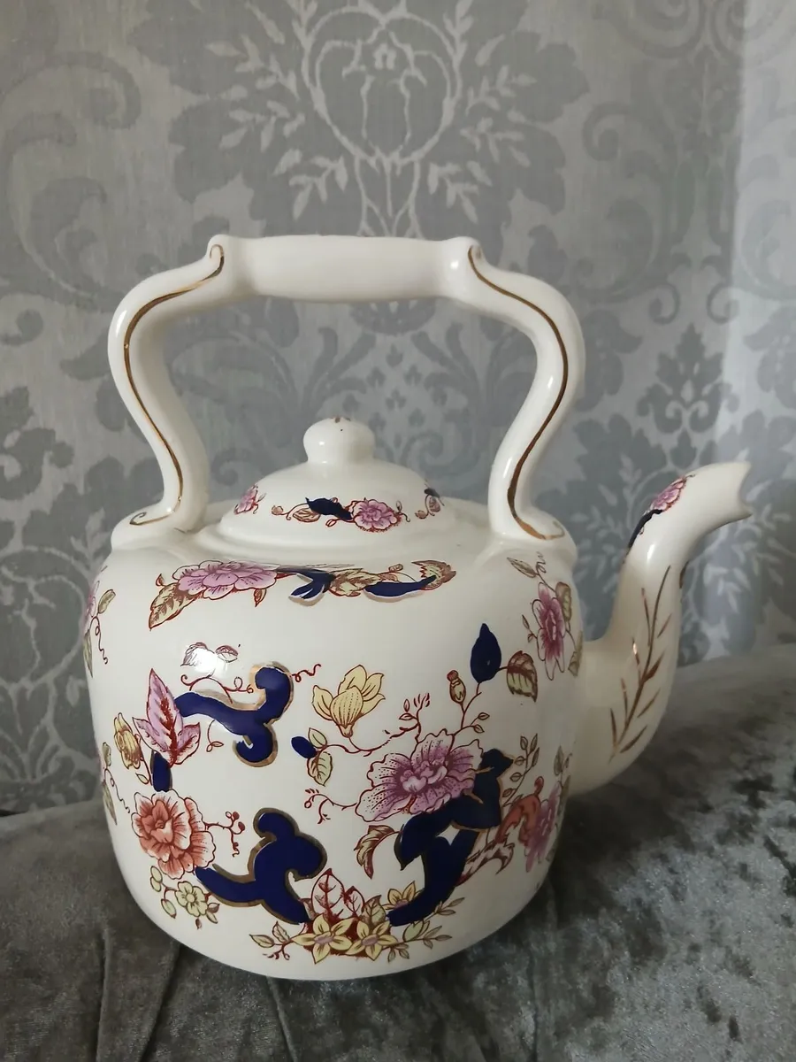 Large Mason Teapot - Image 1