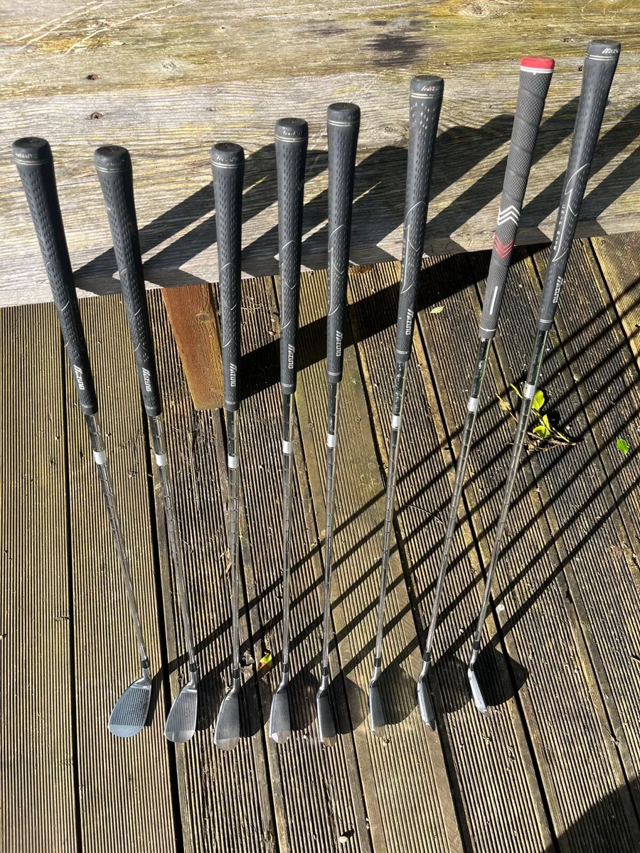 Mizuno Irons 4 iron to SW. (8 clubs) - Image 2