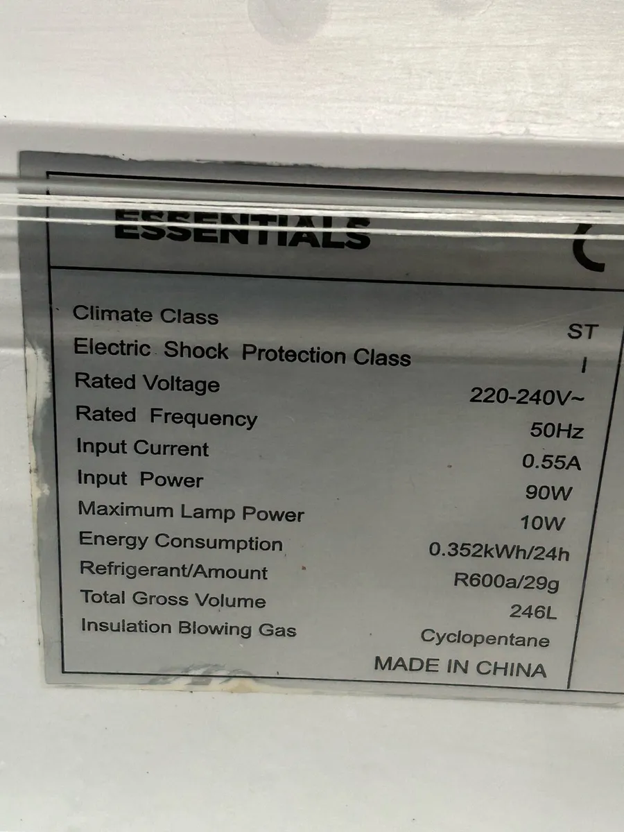 Free delivery Fridge - Image 2