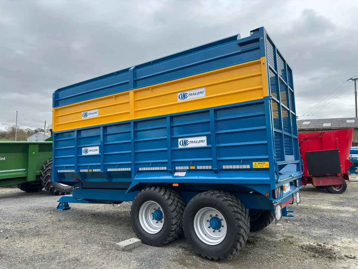 New Kane 14T Classic silage trailer - Image 3