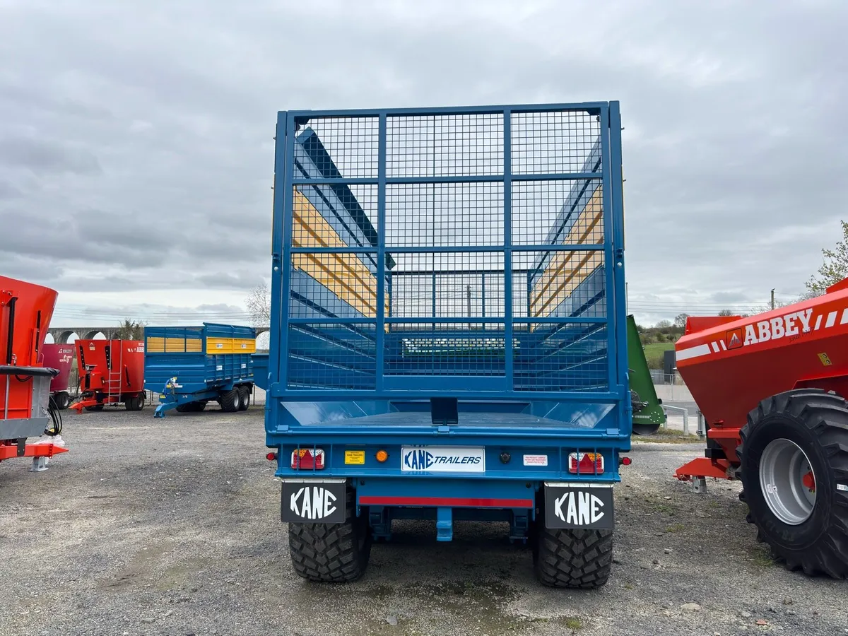 New Kane 14T Classic silage trailer - Image 4