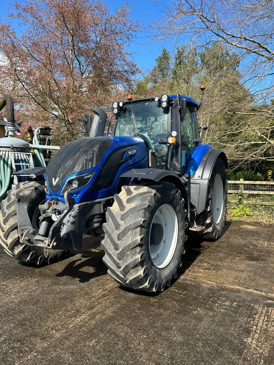 2021 valtra t194a - Image 1
