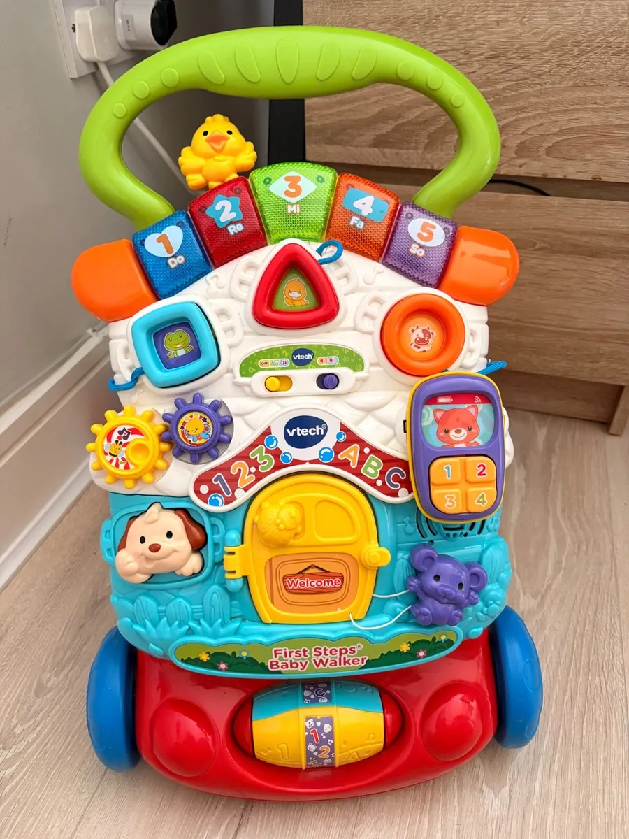 VTech Baby walker - Image 1