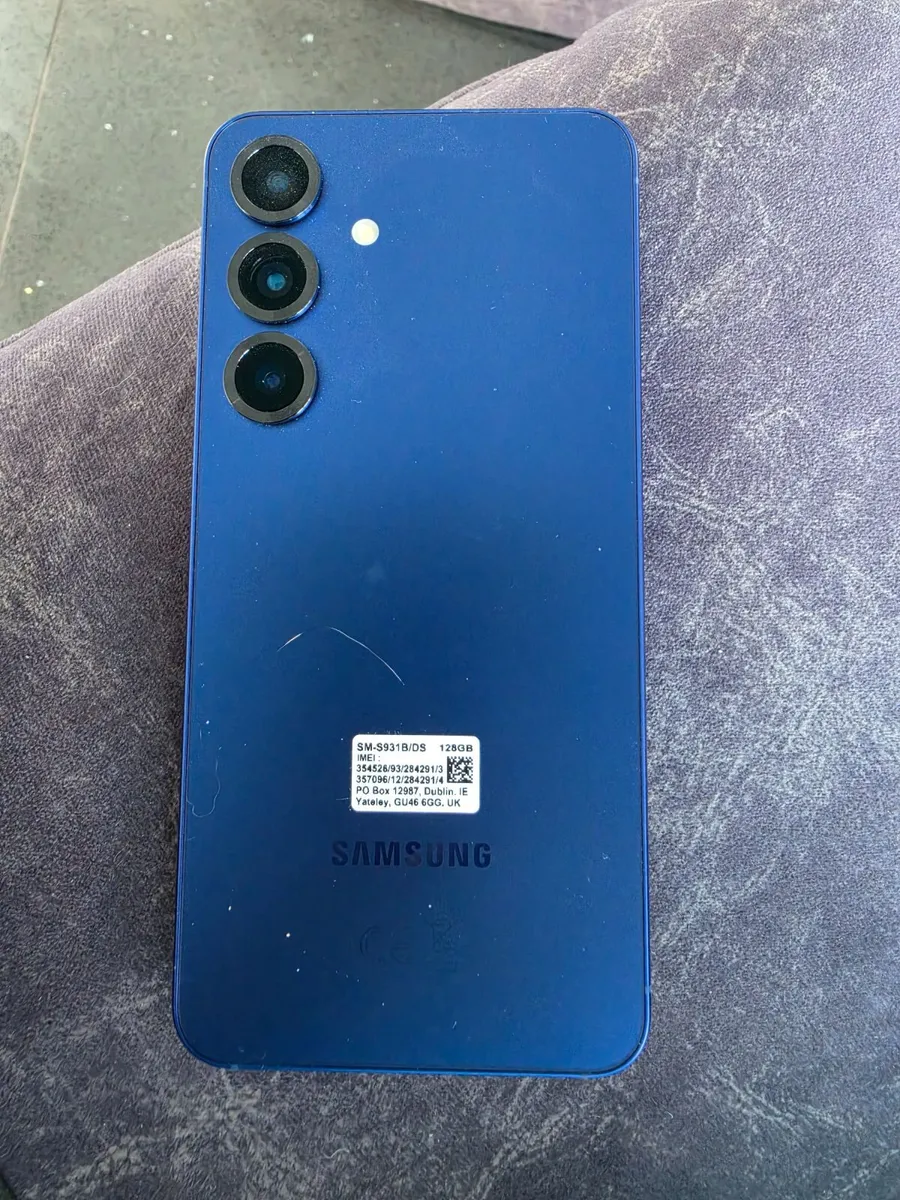 Mobile phone - Image 2