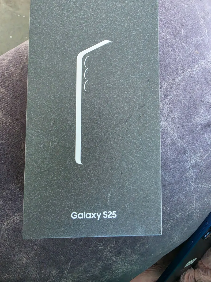 Mobile phone - Image 3