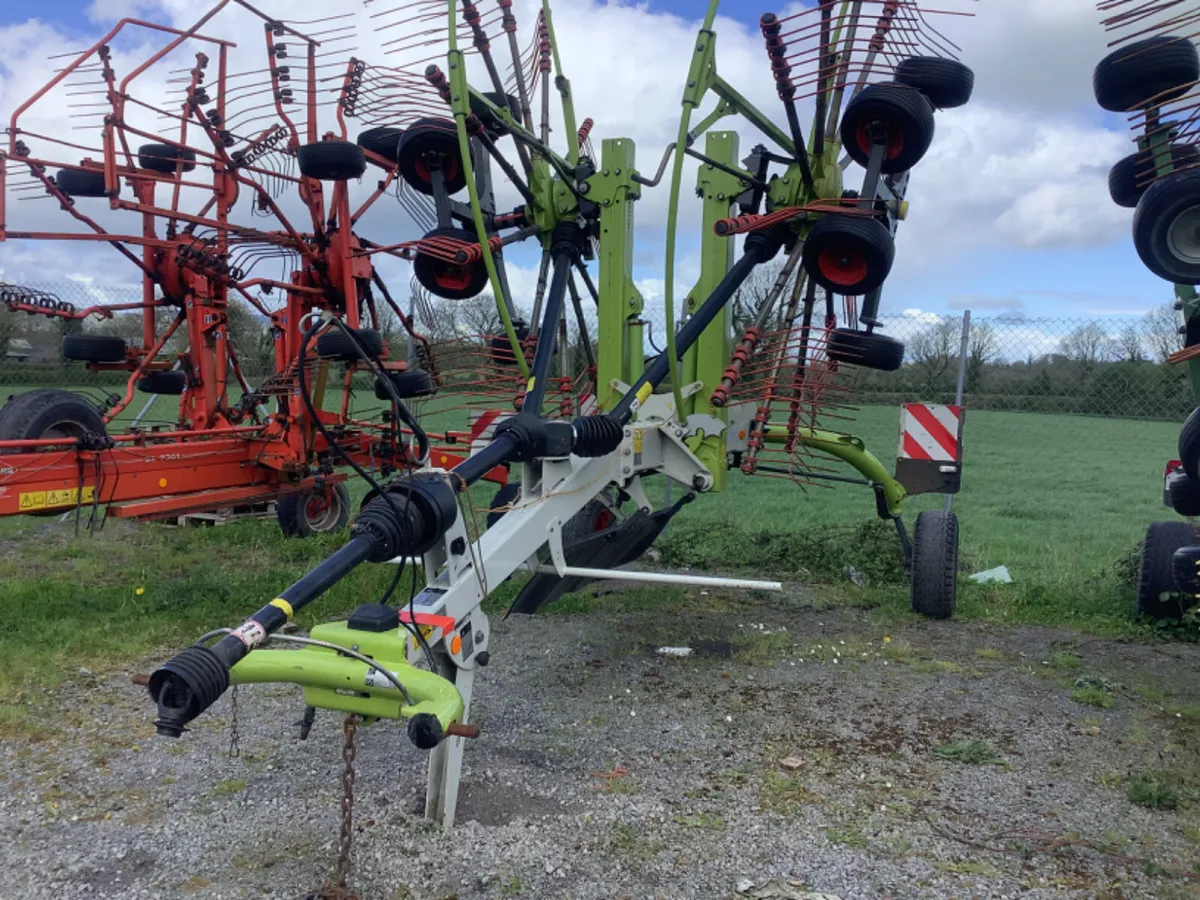 2020 Claas Liner 2600 rake - Image 1