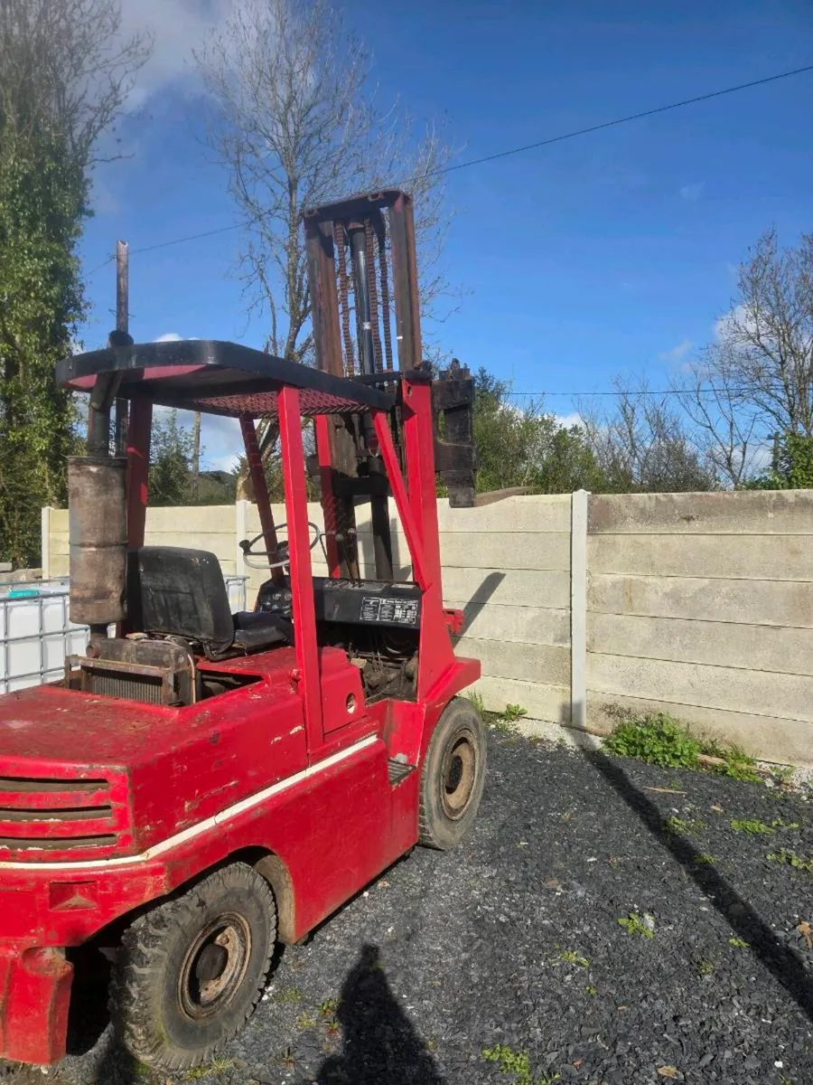 Forklift perkins engine - Image 4