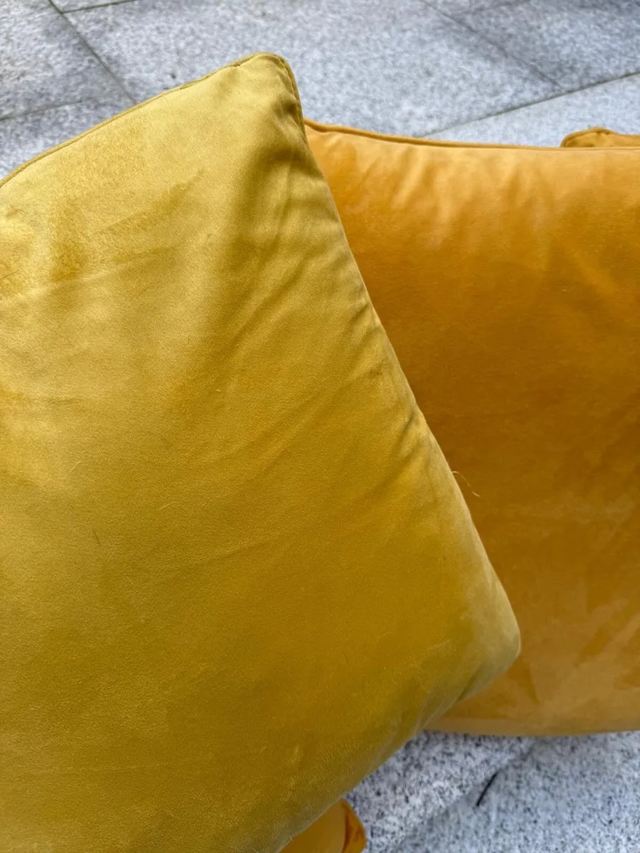 Selection of sofa cushions - duck feather filled - Image 3