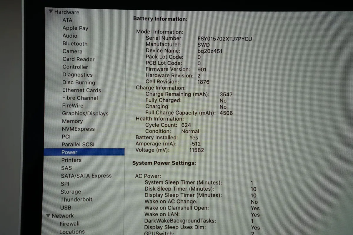 Apple MacBook Pro 13" (2019) | i5 2.4GHz | 16GB - Image 3