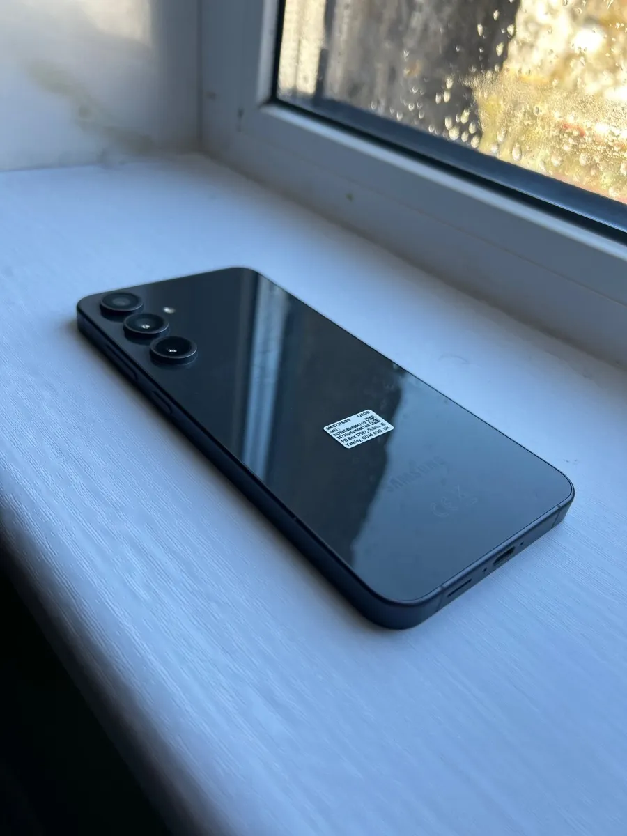 Samsung Galaxy S24 FE / A54 - Image 3