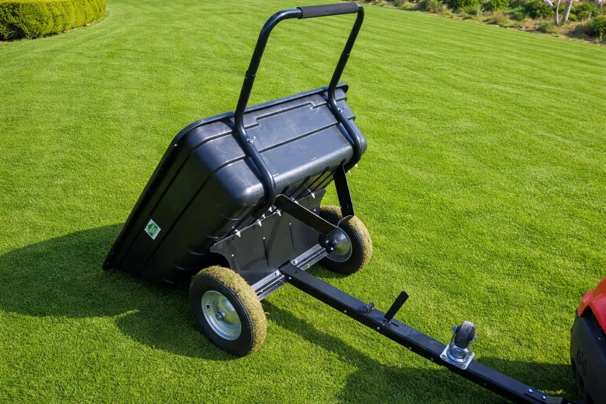 Husqvarna mulching lawnmower + tipper trailer - Image 3