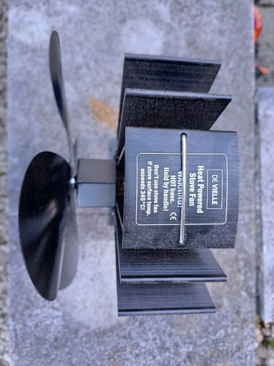 4-Blade Heat Powered Stove Fan – Excellent Conditi - Image 2
