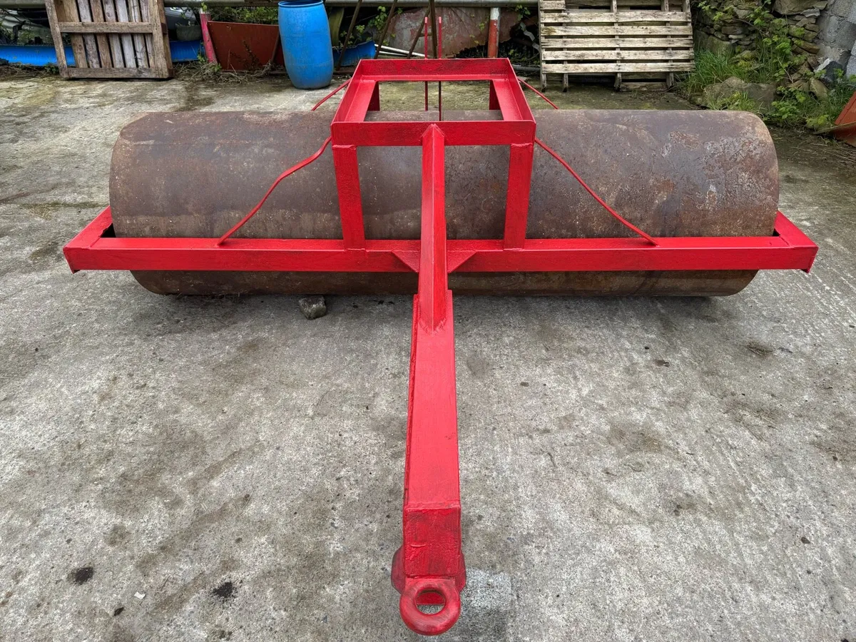 8ft McKenna land roller - Image 1