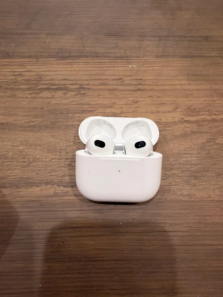 Apple AirPods 3rd Generation - Image 3
