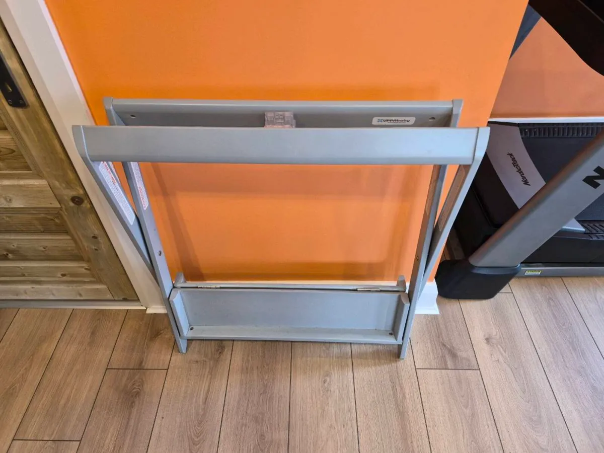 Uppababy Bassinet Stand - Image 2