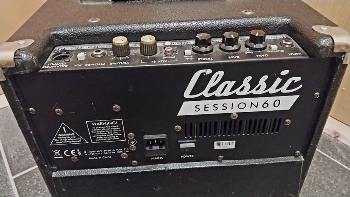 Bass Combo Amplifier - Image 2