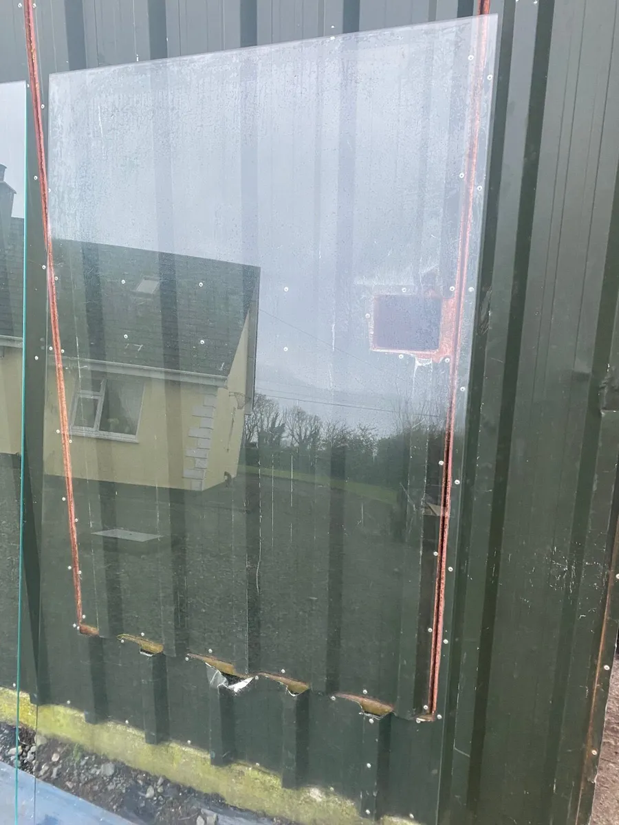 Glass table top protectors - Image 4