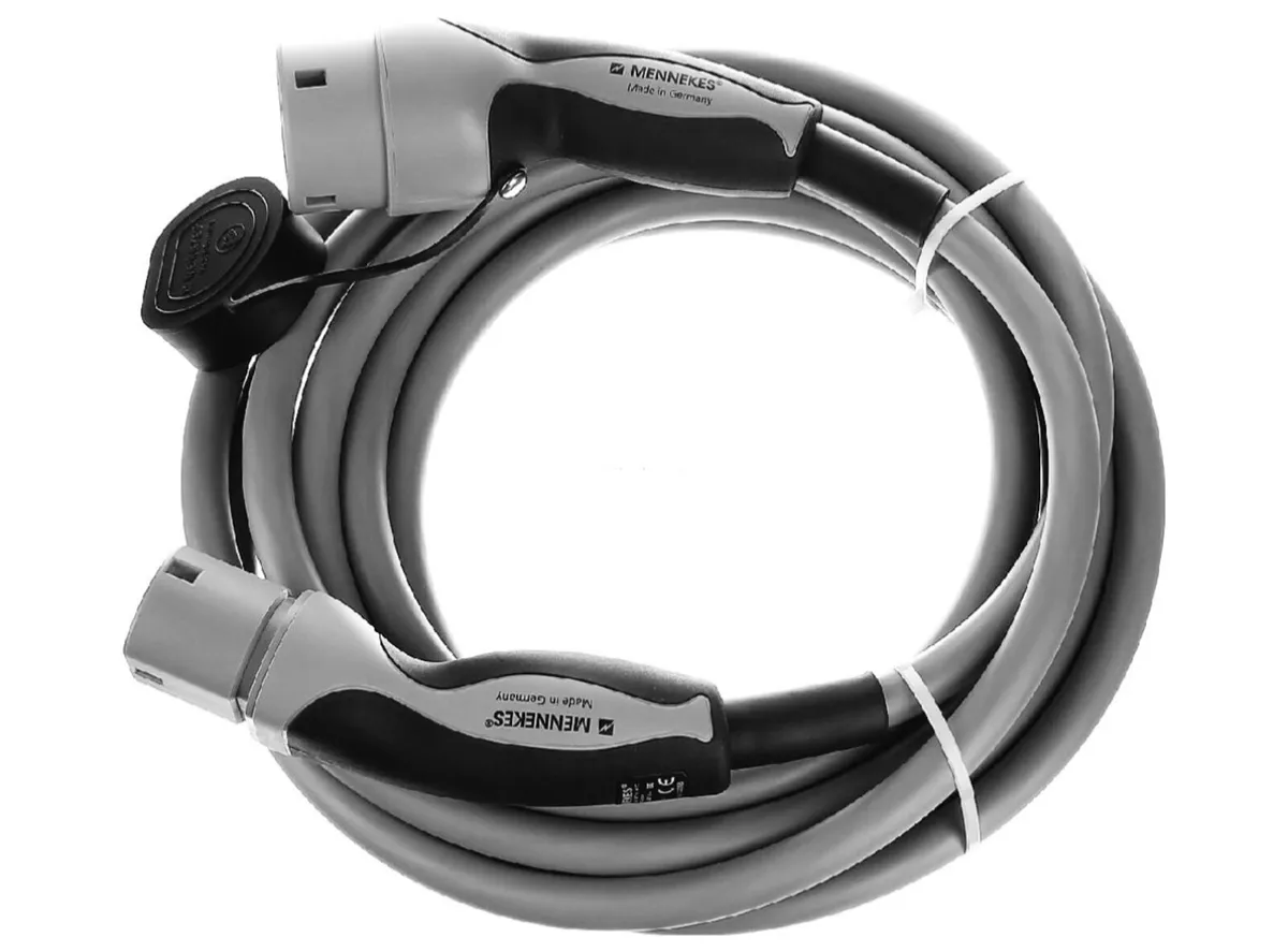 Mennekes Type 2 EV Cable 22kW (32A) 3-Phase - Image 2