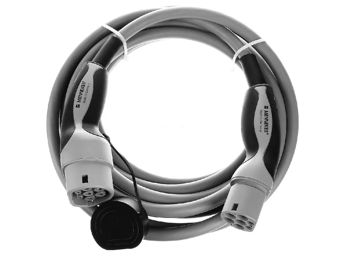 Mennekes Type 2 EV Cable 22kW (32A) 3-Phase - Image 1