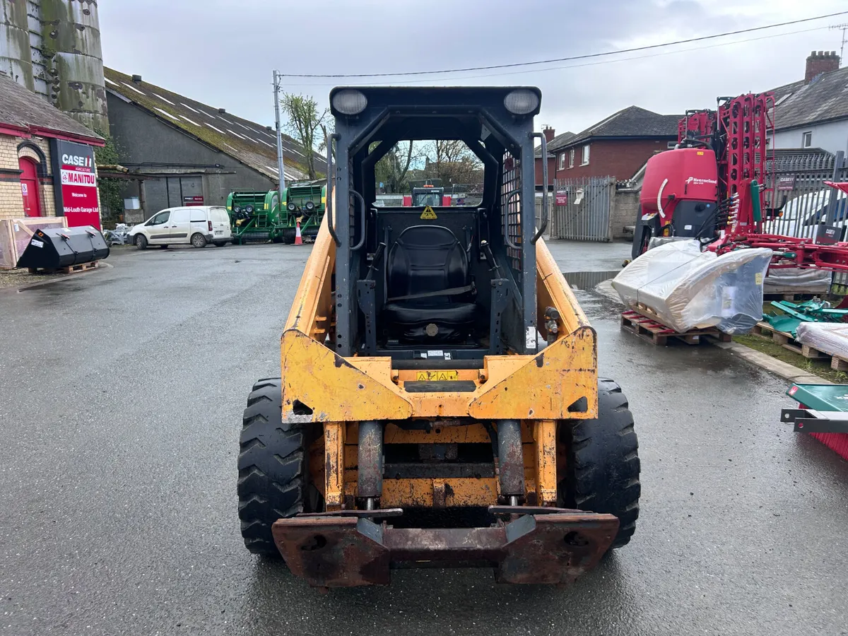 MUSTANG 2054 skid steer - Image 3
