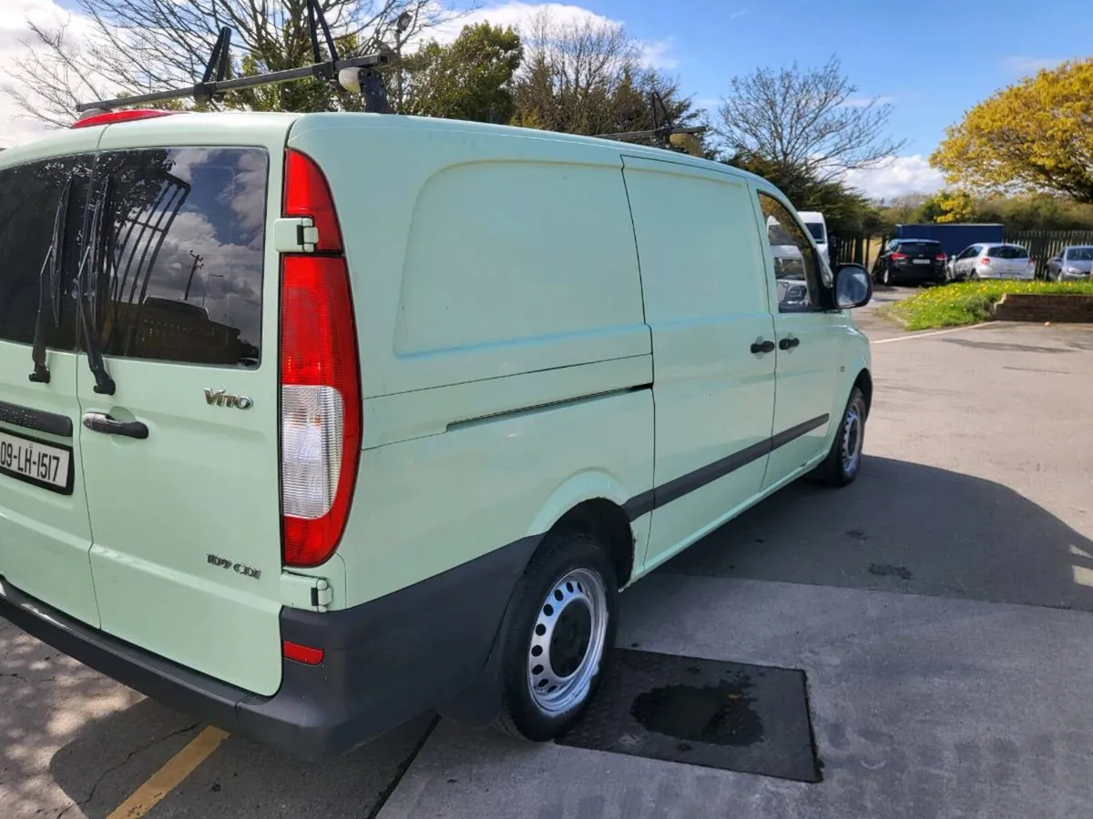 Mercedes Vito 2009 - Image 3