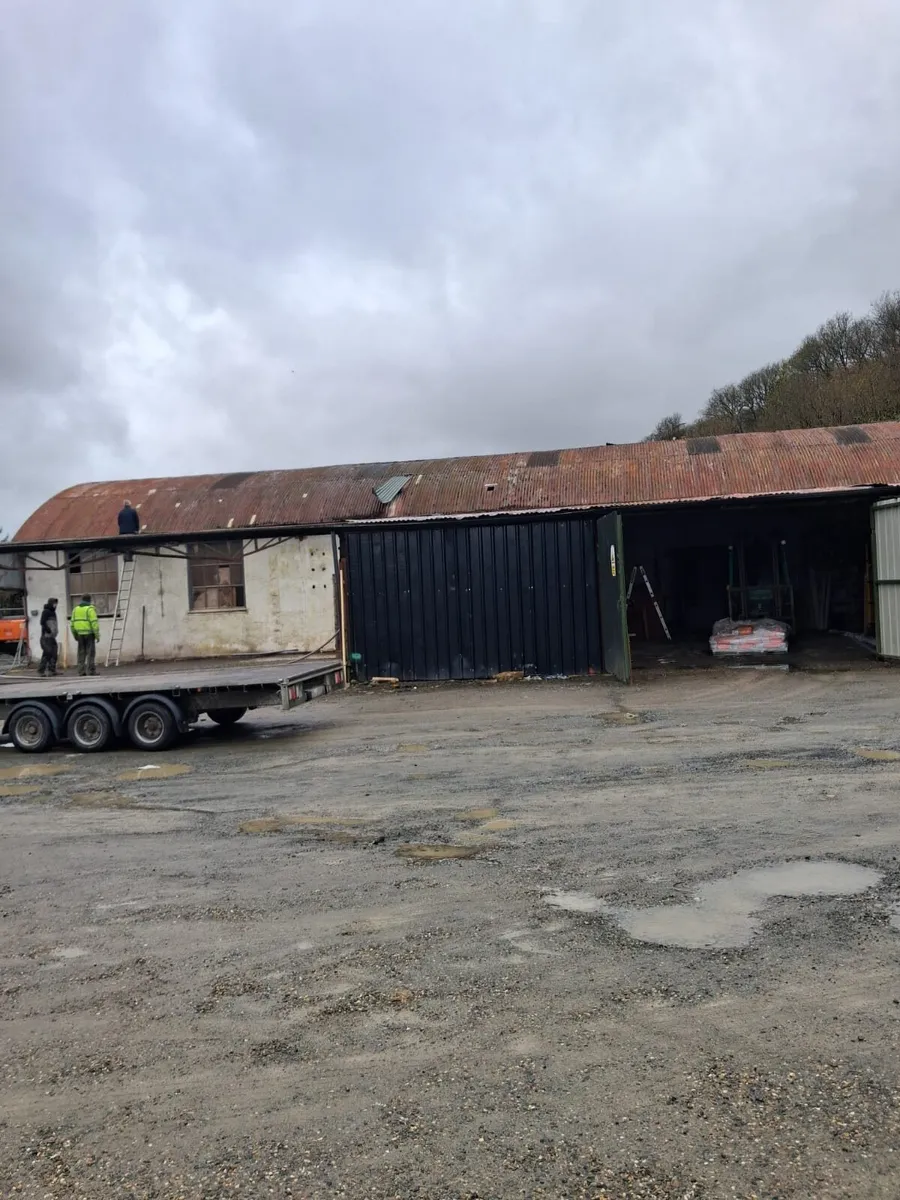 Six span hay shed - Image 1