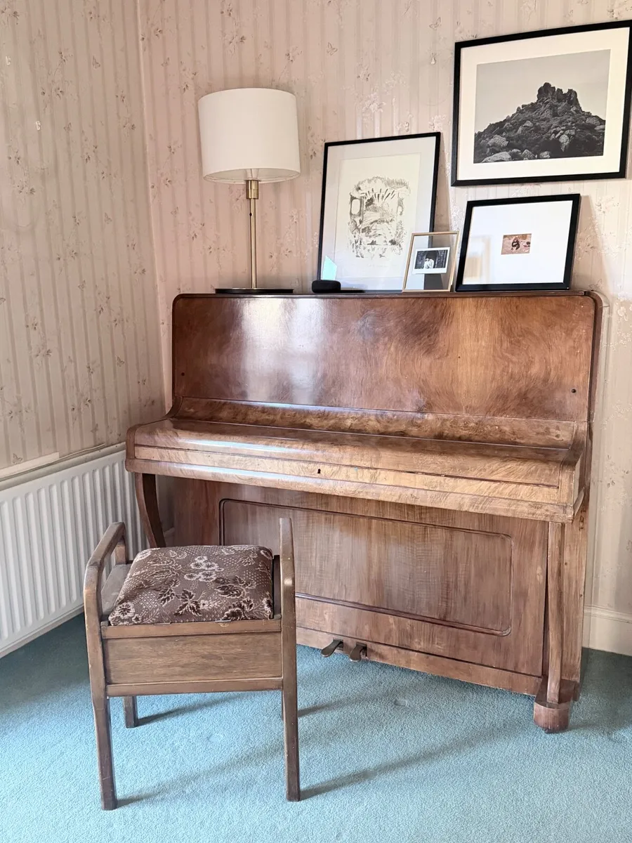 Piano Free To Take - Image 1