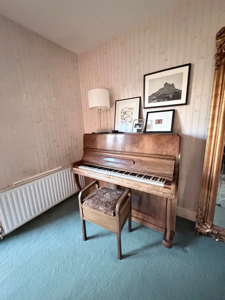 Piano Free To Take - Image 2