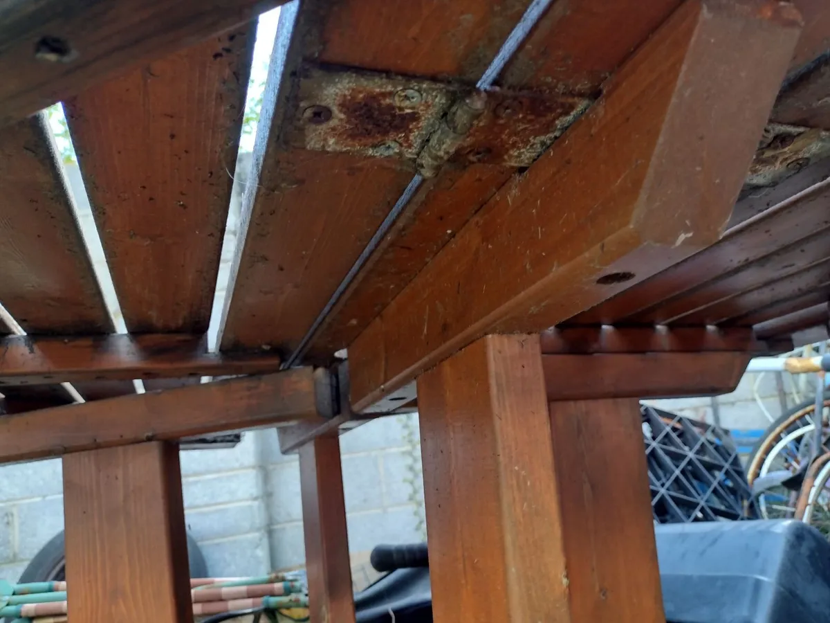 Large heavy teak garden table - Image 1