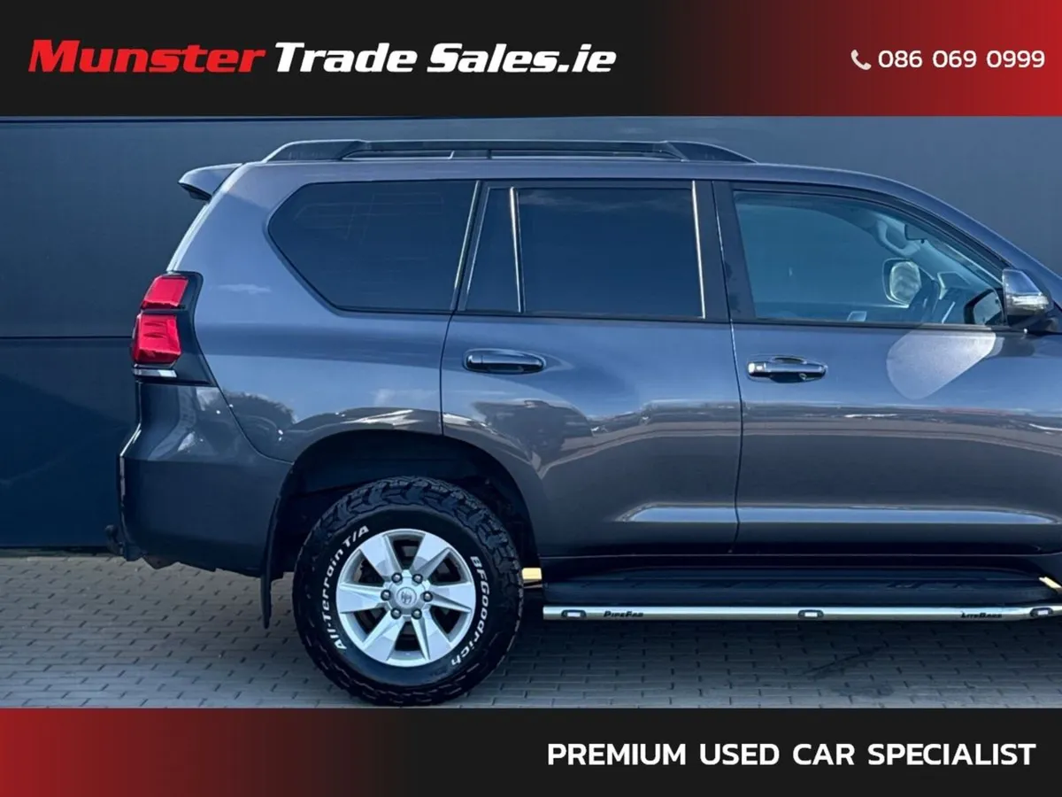 Toyota Land Cruiser 2.8 - Image 2