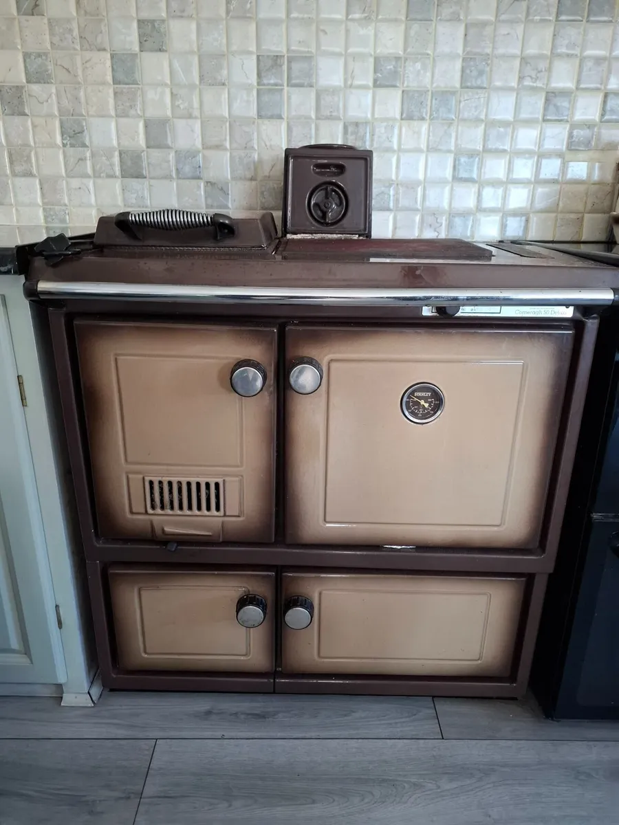 Stanley solid fuel cooker. - Image 2