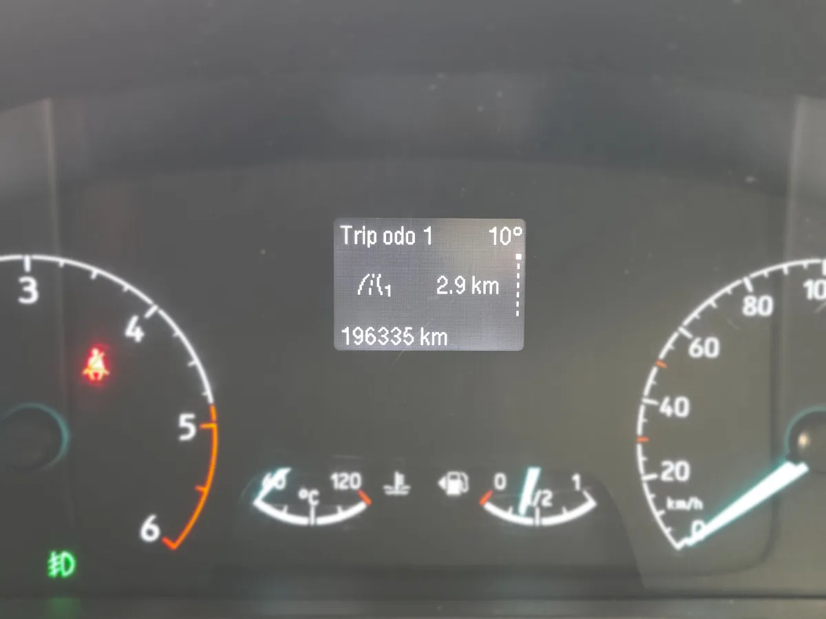 Ford Transit Custom 300 2.0 TDCi Trend  No Vat - Image 3