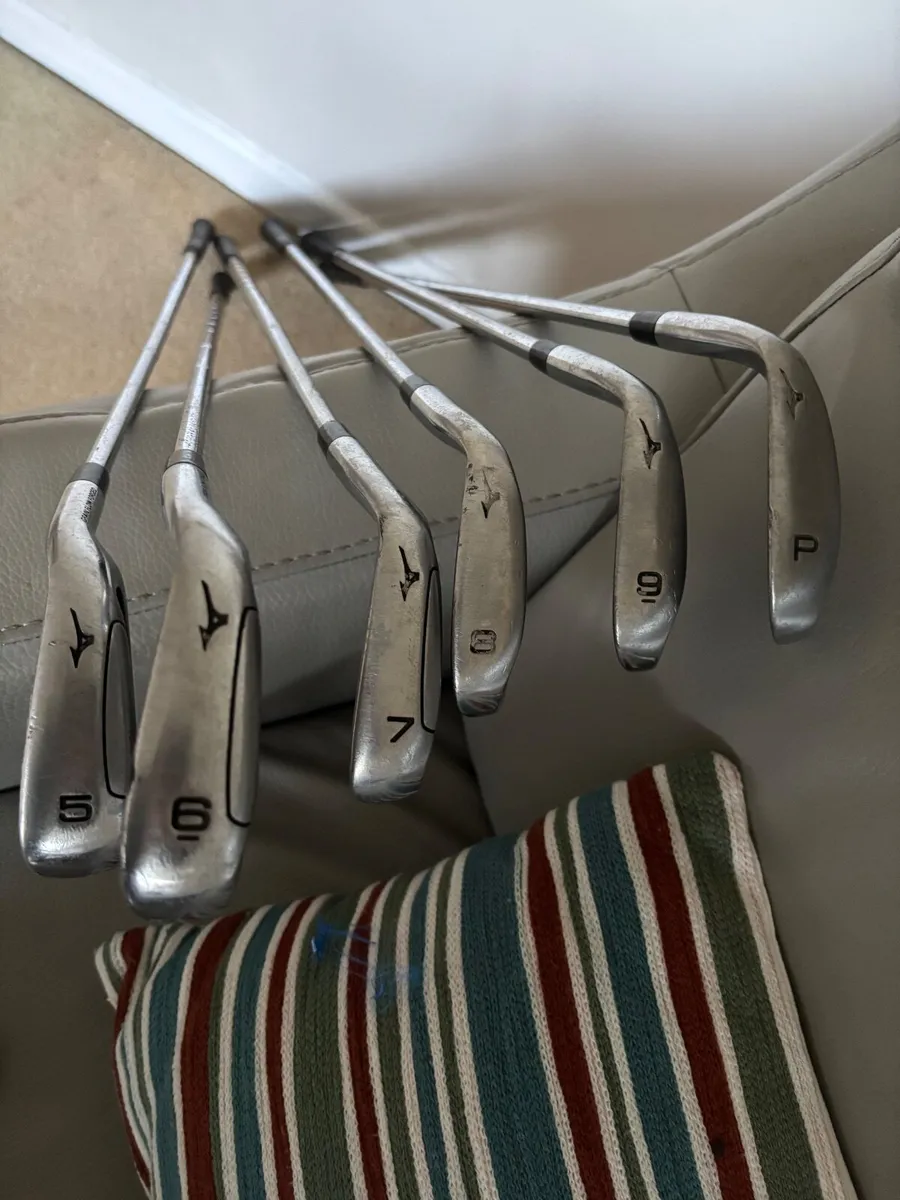 Mizuno golf irons 5-PW - Image 4