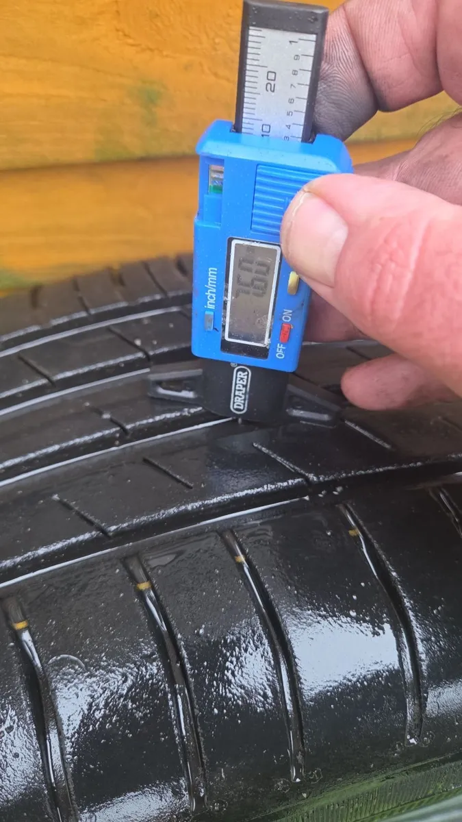 Alloy wheels - Image 1