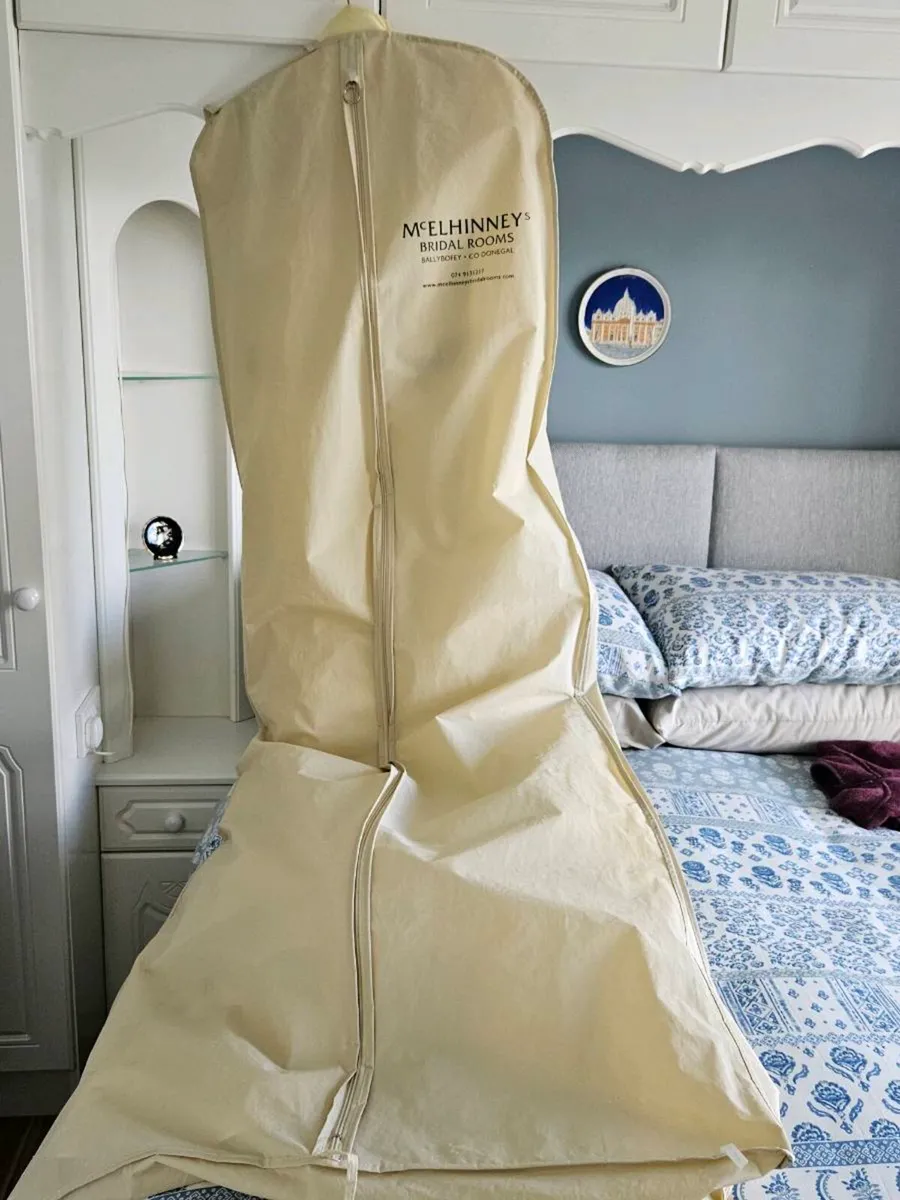 Ronald joyce wedding dress - Image 4