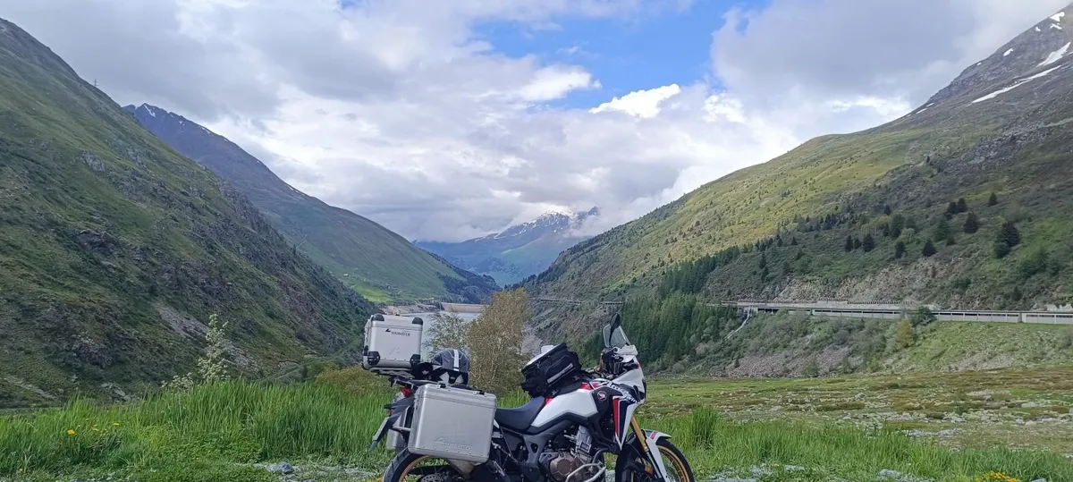 Honda CRF1000L African twin 2016 - Image 2