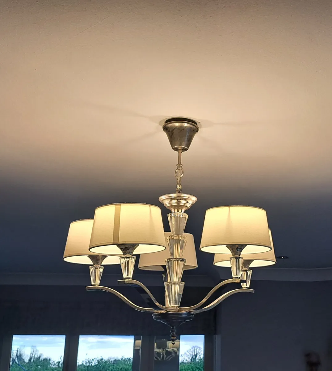 5 light chandelier
