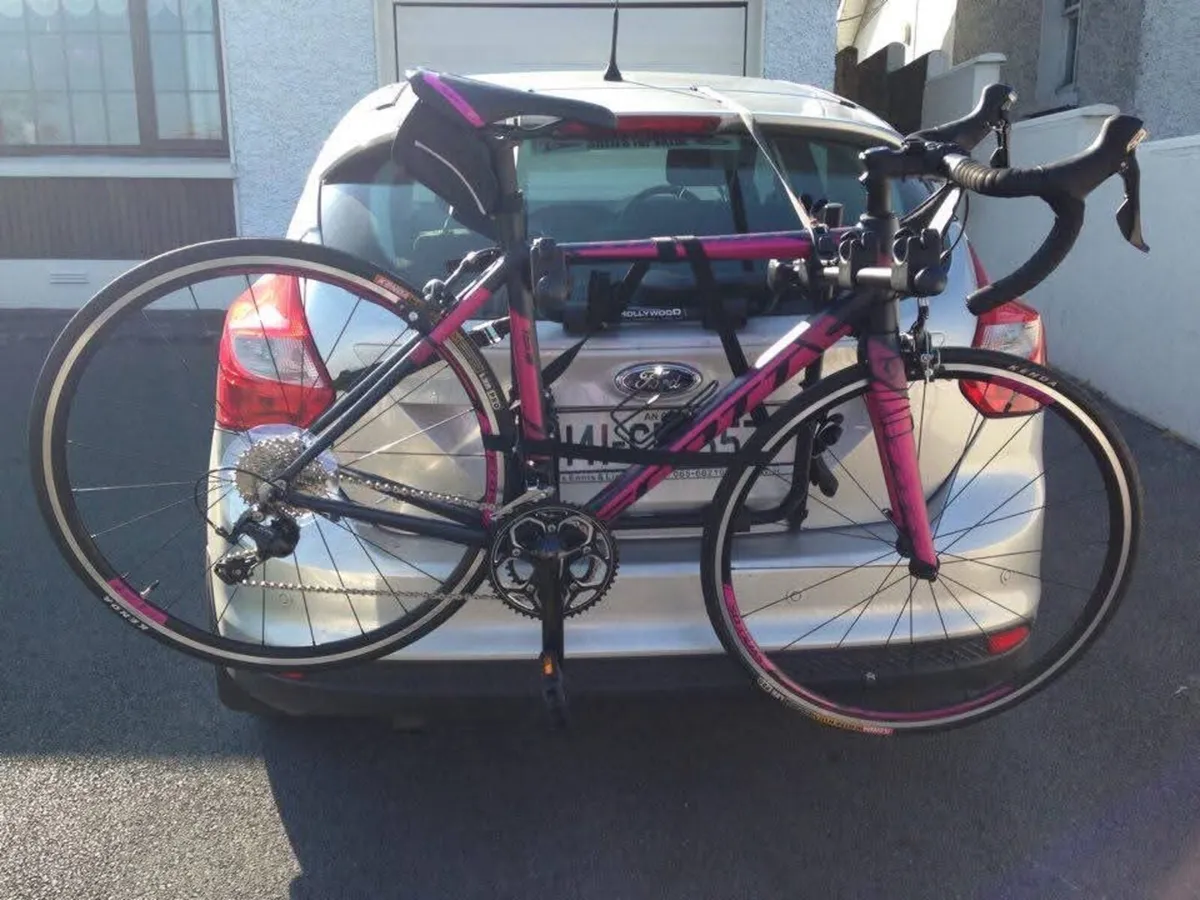 Hollywood car bike rack - Image 1