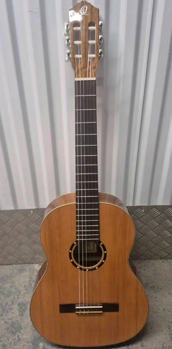 Ortega R122G 3/4 Size Classical Guitar - Image 1