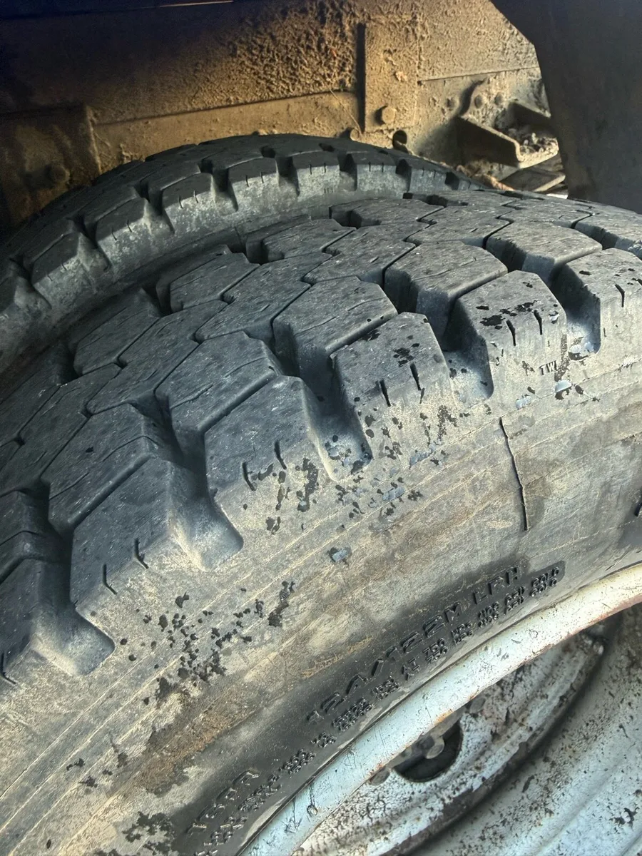 08  Mitsubishi canter tipper 7.5 ton - Image 3